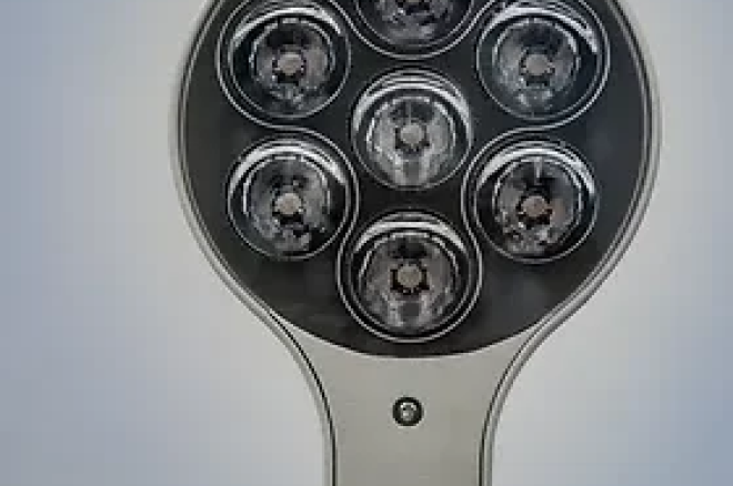 Trilux Aurinio L30 Оглядовий Світильник